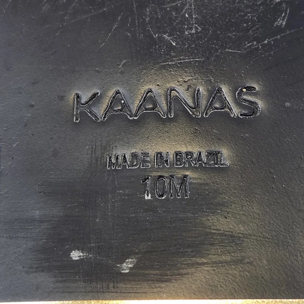 Kaanas women black
